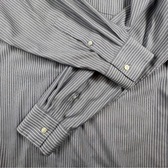Kenneth Cole Reaction Shirt Mens Size 17-17.5 34-35 Button Down Gray Stripes - Picture 4 of 9